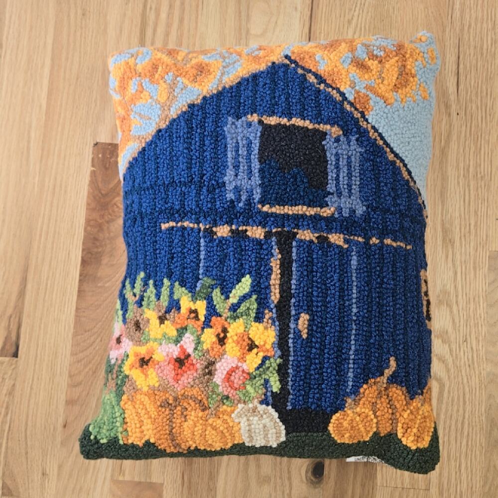 Peking Handicraft Blue Barn Fall Harvest Hand-Hooked Wool Throw Pillow NWT